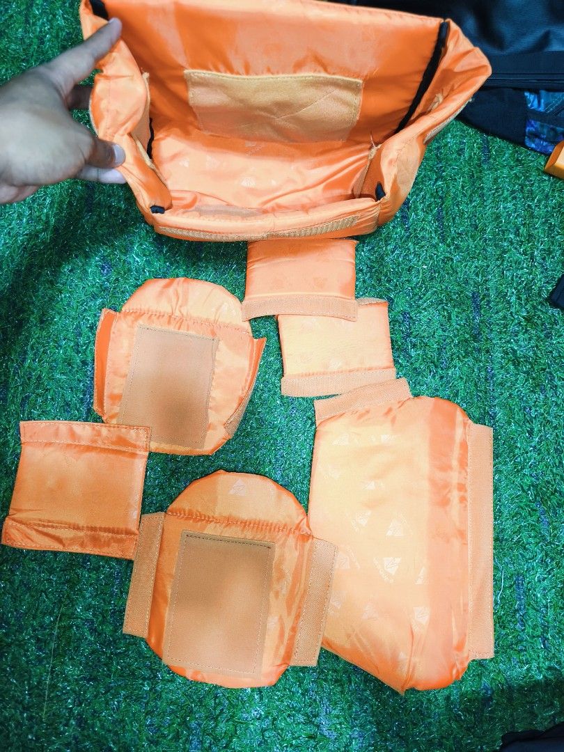 Vasque Camera Bag w/Raincover (Category: Camera Bags & Carriers) located in Baguio. Submitted by baguiopinethrift (Listing ID 1443035269, Image 3). Description: Vasque Camera Backpack W/Raincover. Removable Camera Compartment Complete Dividers W/Hip and Sternum strap With Zipper sa Middle ng Body Price: 1200 Loc,: Baguio Open for Shipping PM for other details.🙂.
