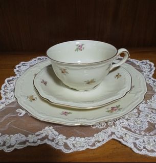 (Category: ) located in . Submitted by antique.collectibles (Listing ID 1442987574, Image 1). Description: .