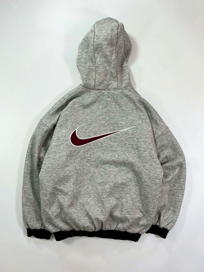 VINTAGE nike y2k reversible full zip (Category: Sets & Coordinates) located in Manila. Submitted by styleandfly191238 (Listing ID 1443077444, Image 3). Description: Dimes length 28 width 24 issue none large to xl complete and original color may vary due to lighting good fittings color rate 10/10 better in personal unli vc and vouch for your safety and assurance dm me for more details.