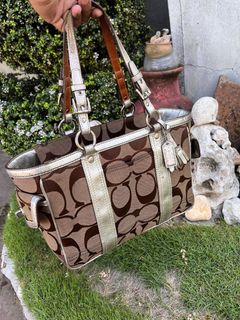 (Category: ) located in . Submitted by budget_chic (Listing ID 1443089858, Image 1). Description: .
