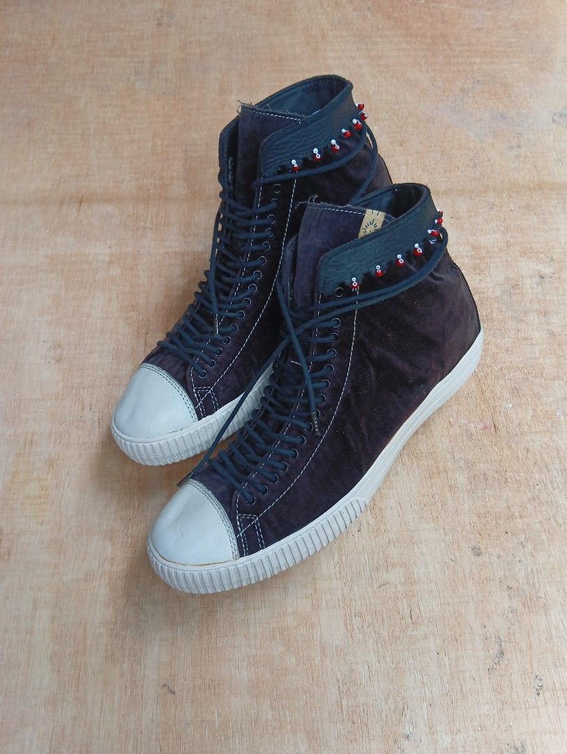 VISVIM KIEFER HI RENO BEADED SNEAKERS (Category: Sneakers) located in San Carlos City. Submitted by hufcanoy00671 (Listing ID 1443124798, Image 3). Description: VISVIM KIEFER HI RENO BEADED SNEAKERS✅ SIZE 9.5 - 29CM Excellent Condition DM✅.