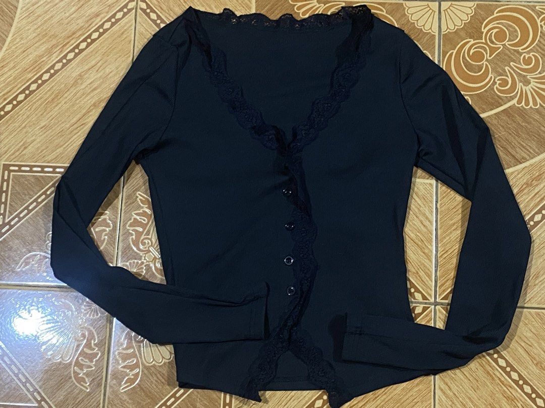 V-neck Black Lace Trim Button Up Cardigan (Category: Coats, Jackets and Outerwear) located in Manila. Submitted by dear_soleil (Listing ID 1442980950, Image 1). Description: knitted size xs on tag 📍10% off if you follow my instagram account on the last slide 🤍, just sent me a screenshot. .
