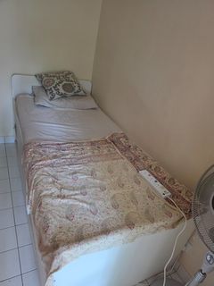 (Category: ) located in . Submitted by coolphoenix-257b (Listing ID 1442978710, Image 1). Description: .