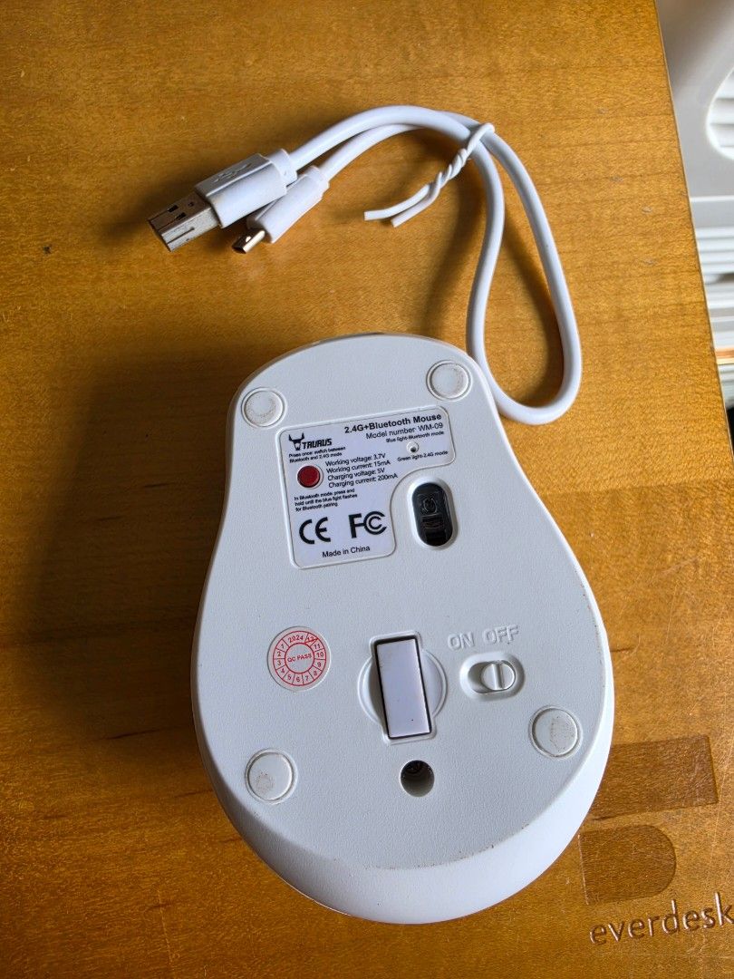 White Wired USB Computer Mouse478362963490252801