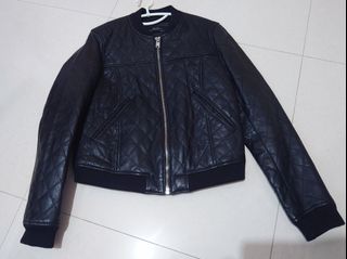 （分類：）位於 。 由 eliw1990 提交（商品編號 1442929266，圖片 1）。簡介： 。
