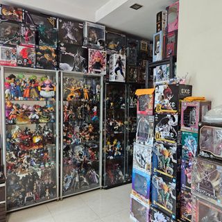 (Category: ) located in . Submitted by Figur1ne (Listing ID 1354905346, Image 1). Description: .