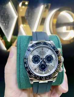 (Category: ) located in . Submitted by watchgen (Listing ID 1443256528, Image 1). Description: .
