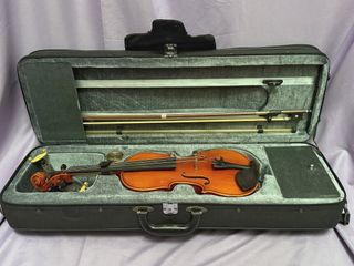 (Category: ) located in . Submitted by genius_strings (Listing ID 1434824360, Image 1). Description: .