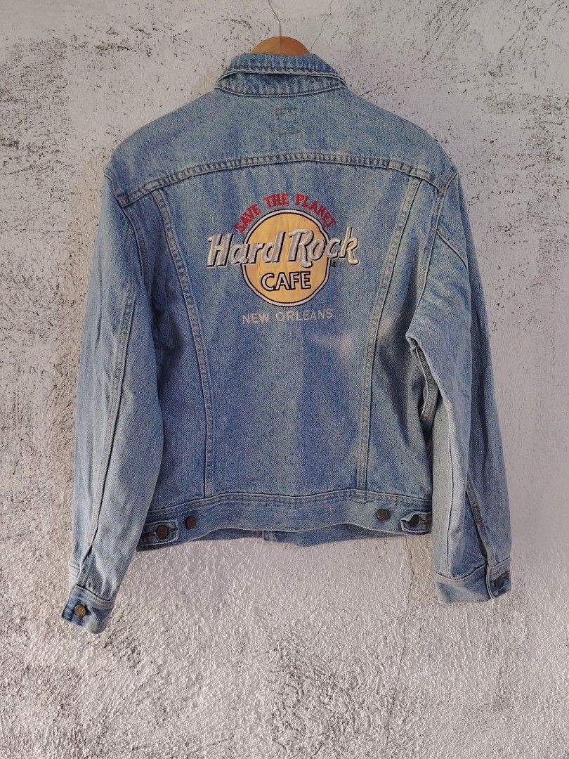 80's hardrock cafe denim jacket (Category: Coats, Jackets and Outerwear) located in Taguig. Submitted by castofffinds (Listing ID 1443129473, Image 1). Description: 21x25 inches.