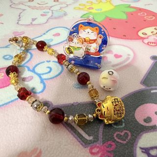 (Category: ) located in . Submitted by CherryBerryCloset (Listing ID 1443229232, Image 1). Description: .