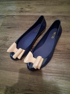 （分類：）位於 。 由 blythe.sale 提交（商品編號 1443228549，圖片 1）。簡介： 。