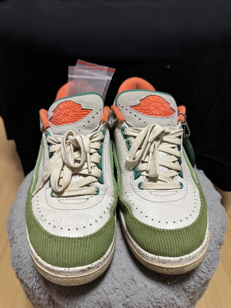 Air Jordan 2 Retro Low SP - Titan (Category: Sneakers) located in Paranaque City. Submitted by janusph (Listing ID 1443228288, Image 3). Description: FS: Air Jordan 2 Low Retro SP - Titan Price: ₱6,000 Condition: Used - used but not abused - minimal heel drag - no sole sep or crumbling of soles - accessories and extra laces included - original box Mode of Payment: BDO BPI Gcash Shipping Options: J&T LBC Lalamove Grab.