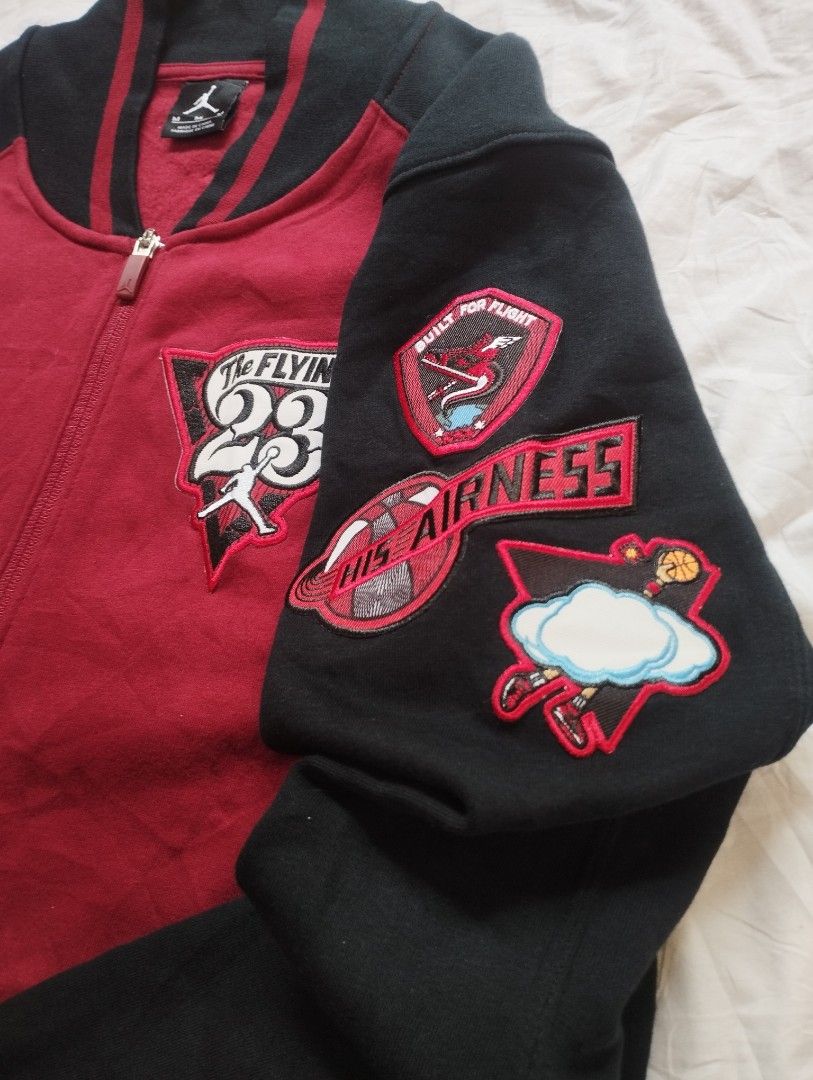 Air Jordan "The Flying" Varsity Jacket (Category: Coats, Jackets and Outerwear) located in Zamboanga. Submitted by vintagetreasures.zc (Listing ID 1443149234, Image 2). Description: Jordan Varsity Jacket 20.5W / 26L (Boxy Fit) 9.8/10 Colour Rate Excellent Condition Issue: silicon handle part under pocket 1000 + SF.