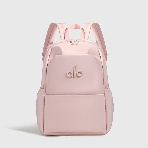Alo Backpack (Category: Backpacks) located in Manila. Submitted by rcwluxx (Listing ID 1443248356, Image 1). Description: Size:43x32x18 cm.