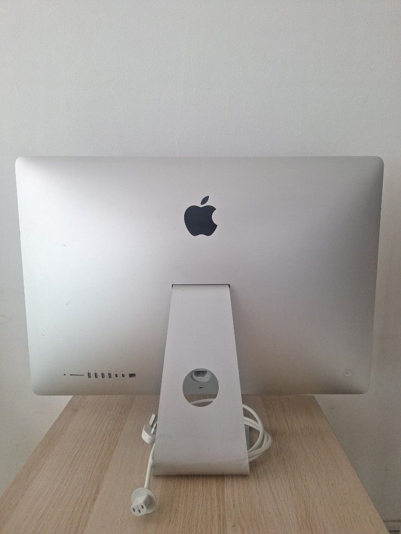Apple iMac Desktop Computer479229421815091201