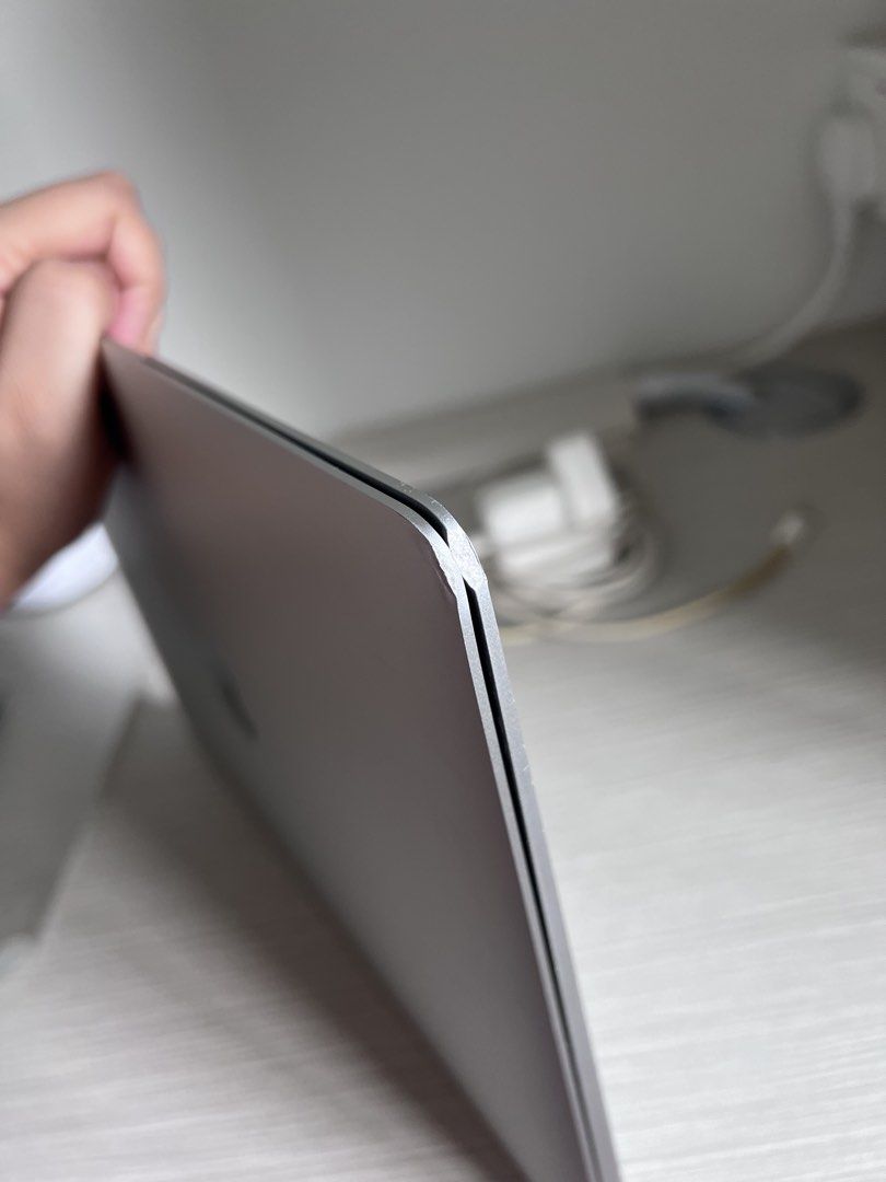 Apple MacBook Air M1 Silver 2019479114517294632964