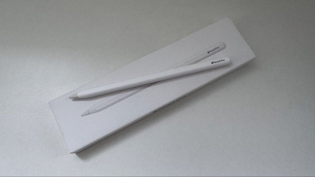 Apple Pencil Pro479127320564879360