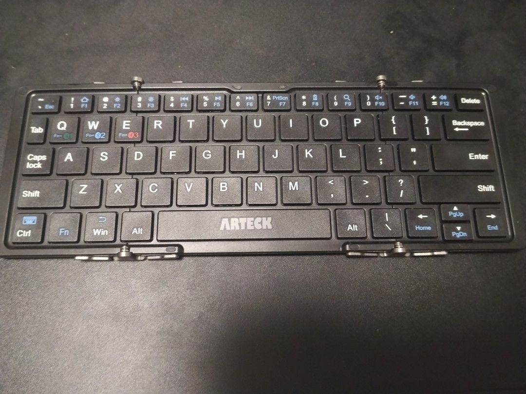 ARTECH Foldable Bluetooth Keyboard with Case479357972042240001