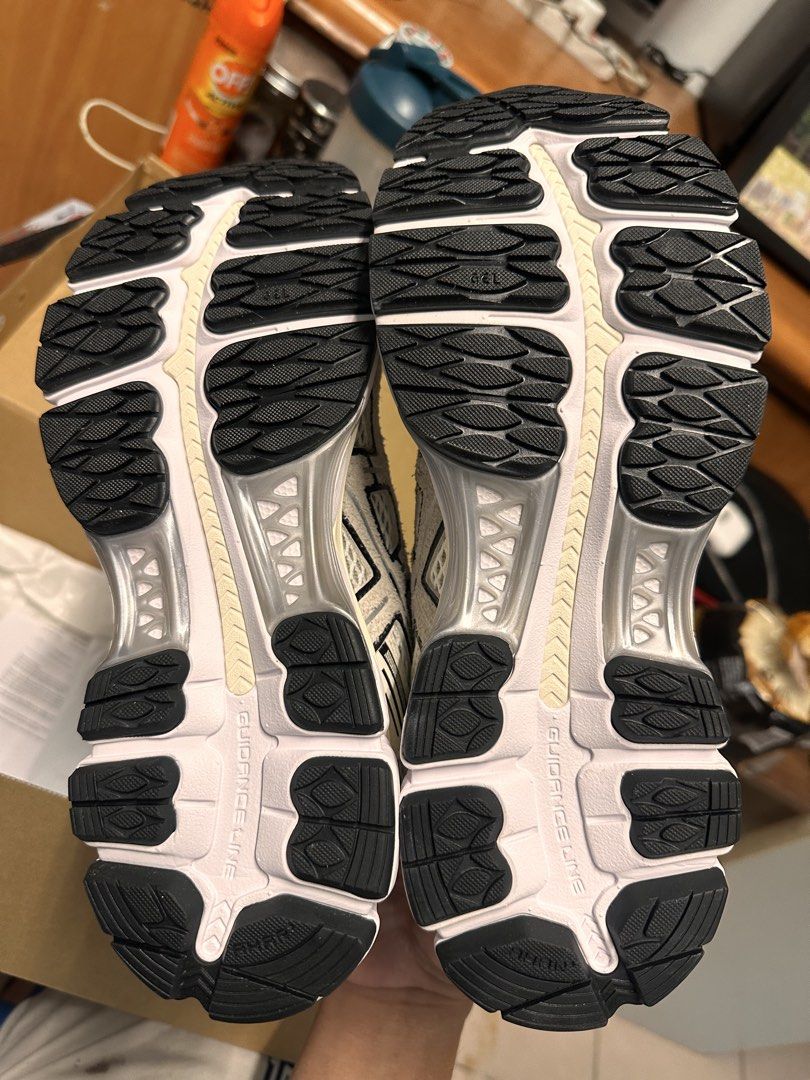 ASICS GEL-KAYANO 12.1 Cream/Pure Silver Running Shoes (Category: Sneakers) located in Singapore. Submitted by harikumar573 (Listing ID 1443205233, Image 3). Description: - ASICS GEL-KAYANO 12.1 - Color: Cream/Pure Silver - Size: US Men's 8.5 / US Women's 10 - Condition: Brand new in original box - Ideal for: Running and everyday wear.