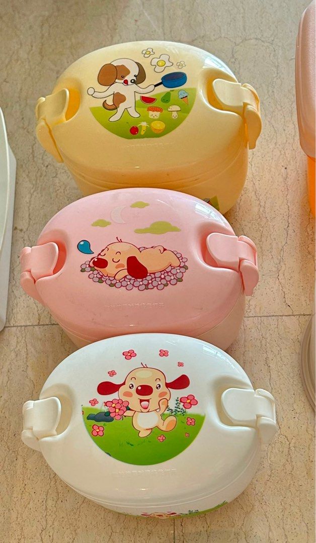 Assorted Kitchenware: Bowls, Plates, Containers, Cups479049778736680961