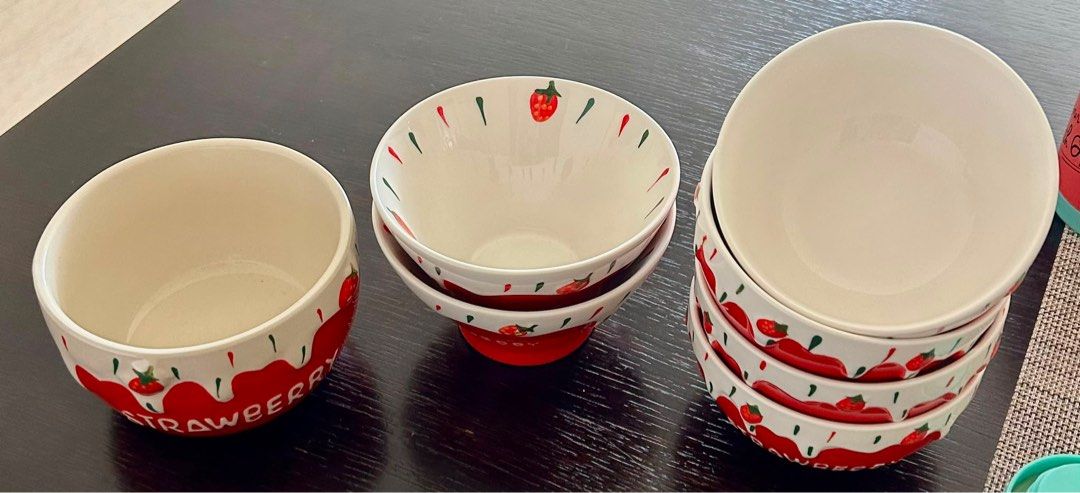 Assorted Kitchenware: Bowls, Plates, Containers, Cups479049778736680963