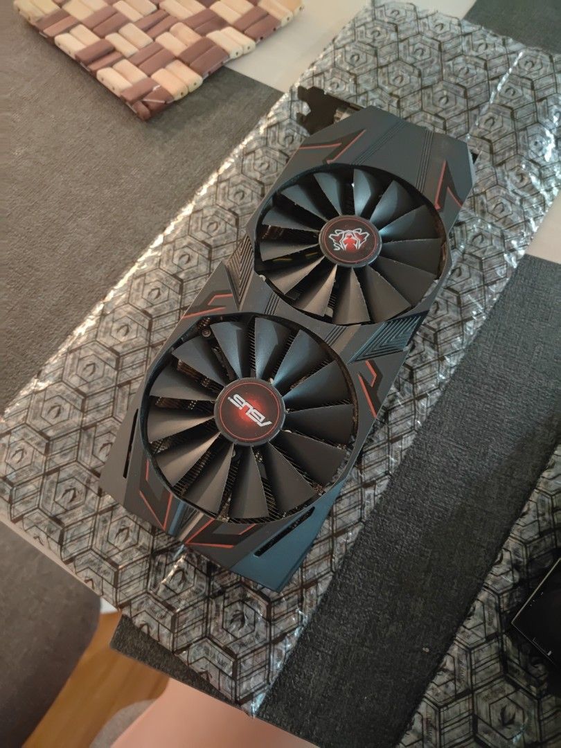 ASUS Graphics Card GTX 1070 Ti