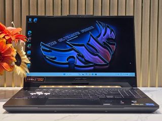 (Category: ) located in . Submitted by LaptopGadget (Listing ID 1443142387, Image 1). Description: .