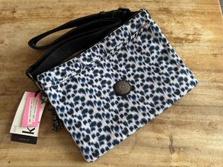 (Kategori: ) berada di . Dikirim oleh babbleput (ID iklan 1443155550, Gambar 1). Deskripsi: .