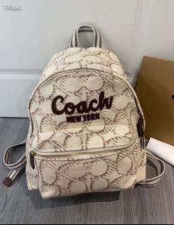 (Category: ) located in . Submitted by luckyperfectfinds (Listing ID 1443200165, Image 1). Description: .