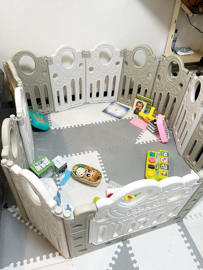 Baby Playpen (Category: Infant Playtime) located in Las Pinas. Submitted by bloo_ (Listing ID 1443170267, Image 1). Description: 📍 BF Homes, Las Piñas Baby / Toddler / Kids Playpen Material: Hard plastic Color: White and Gray Dimensions: 140cm x 140cm 👀 Please check the photos thoroughly 💬 Message for any questions 🛵 Lalamove 🏦 GCash #mothercare #hnm #h&m #carters #gerbers #amazon#avent #pigeon #affordable #gjngersnaps.