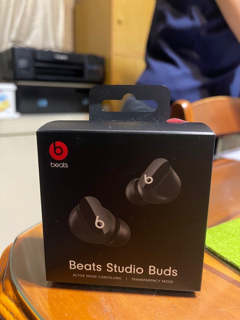 Beats Studio Buds (Category: Earphones) located in Manila. Submitted by kathy_gonzales (Listing ID 1443254041, Image 1). Description: 🚚 Delivery will be shouldered by the buyer. I am located in the Manila and can also do meet-ups at Bambang Station. Pm if interested. Thank you! 😊.