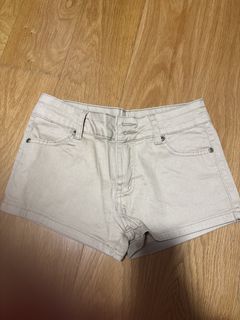 (Category: ) located in . Submitted by xin__ling (Listing ID 1443288264, Image 1). Description: .