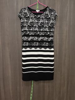 (Category: ) located in . Submitted by joannefashioncloset (Listing ID 1443205645, Image 1). Description: .