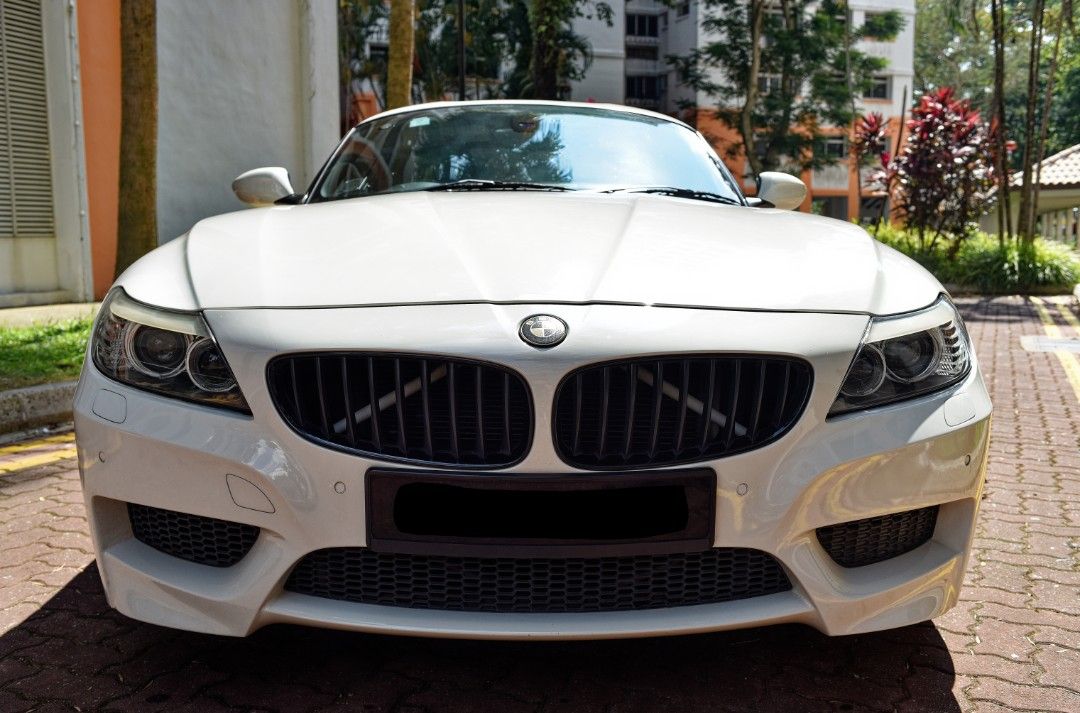 BMW Z4 sdrive28i Auto (Category: Used Cars) located in Singapore. Submitted by Guamzilla (Listing ID 1443137024, Image 1). Description: The better N20B20 from BMW paired with bullet proof ZF8 gearbox. Tuned for better performance and FC. Easily does 11-12km/L with 70% highway. More than 500km per tank (look at last picture for proof, you can't program BMW's computer to show the range that you want). Power when you need it and comfort when you don
