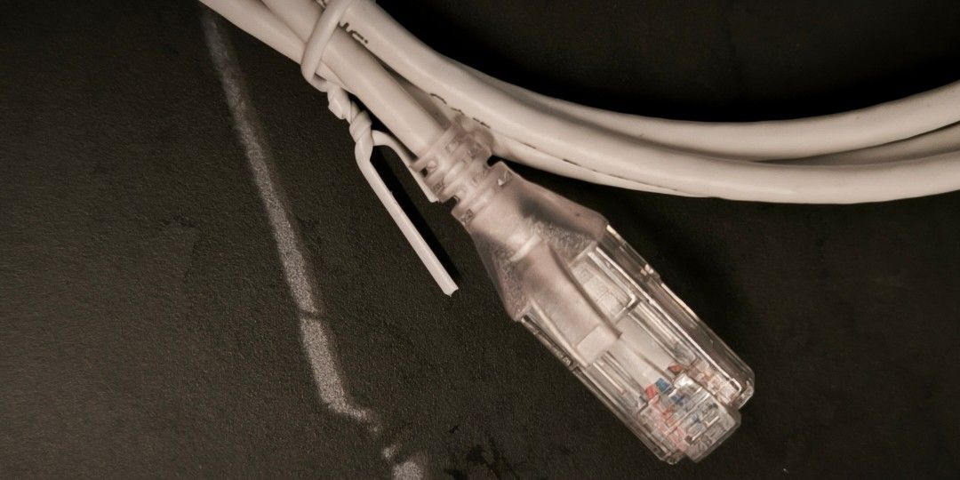 BNIB White 2m Cat-6 Ethernet Cable479349746603151363