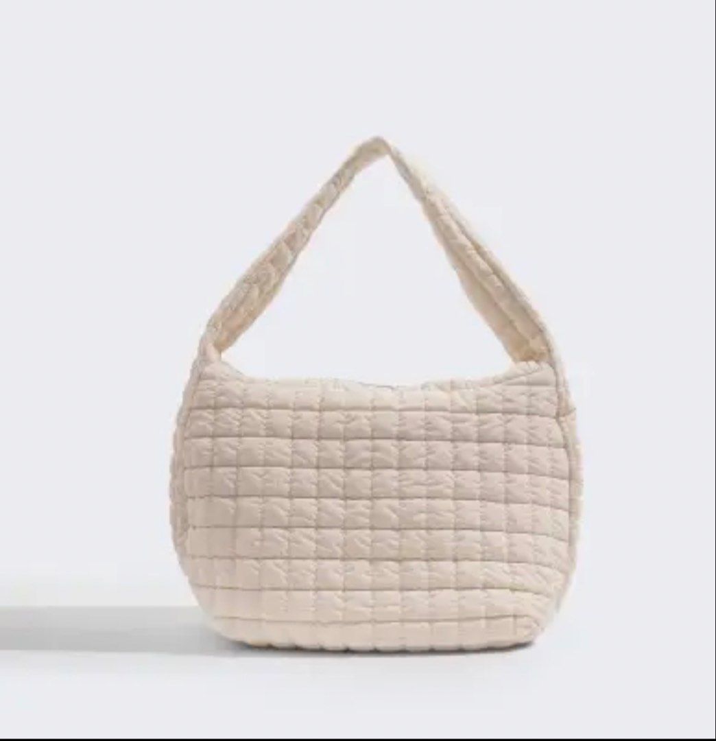 BOCU Quilted Oversized Crossbody Bag (Category: Cross-body Bags) located in Cavite. Submitted by bluewaters11 (Listing ID 1443206687, Image 1). Description: COLOR: Bone RFS: Downsizing my bag collection Unisex. Can carry loads of stuff. Perfect for work and your daily errands/trips. Original Price: ₱1,800+ MOP: GCash/BPI Shipping fee to be shouldered by the buyer. PAYO. No rush shipping, please..