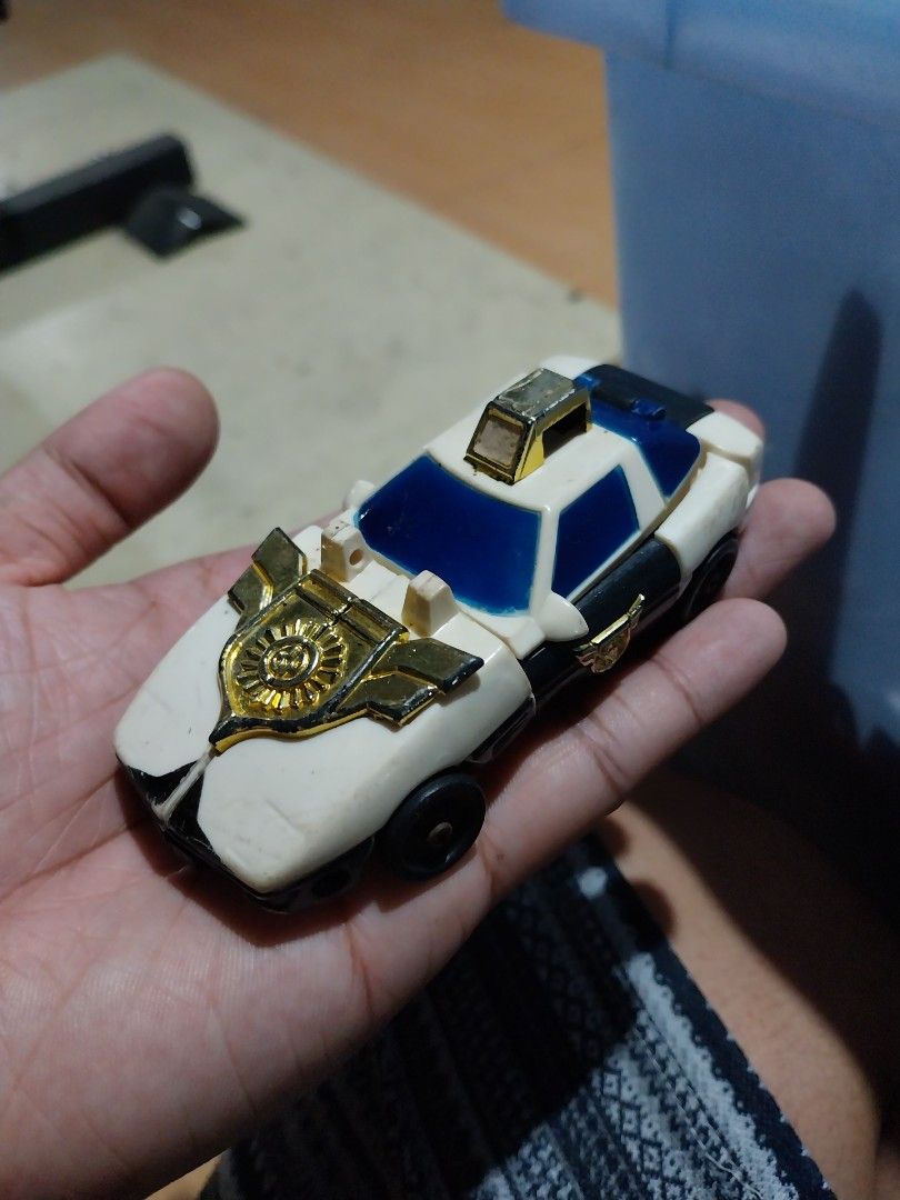 Brave Police J-Decker (Category: Storybooks) located in Paombong. Submitted by boxoftoys01 (Listing ID 1443189466, Image 3). Description: - WYSIWYG - Payment through Gcash or GoTyme or Maribank - Delivery can be through LBC or Lalamove or J&T - Strictly no cancellation after confirmation - Meet up at Robinson Malolos or Vista Mall Malolos .