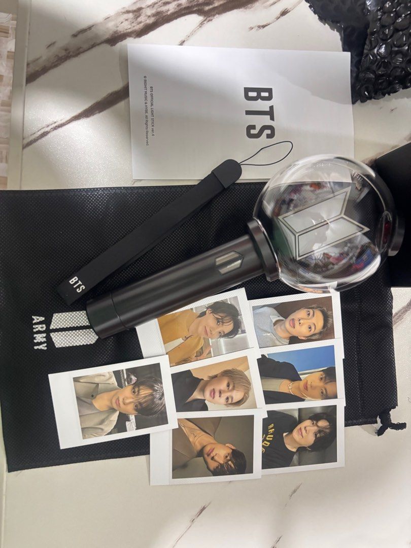 BTS Army Bomb V4 (Category: K-Wave Merchandise) located in Santa Rosa. Submitted by riraining (Listing ID 1443249060, Image 2). Description: - onhand - brand new - inopen lang to check the condition then hindi na ulit nabuksan - included all rfs: mag-aabroad na.