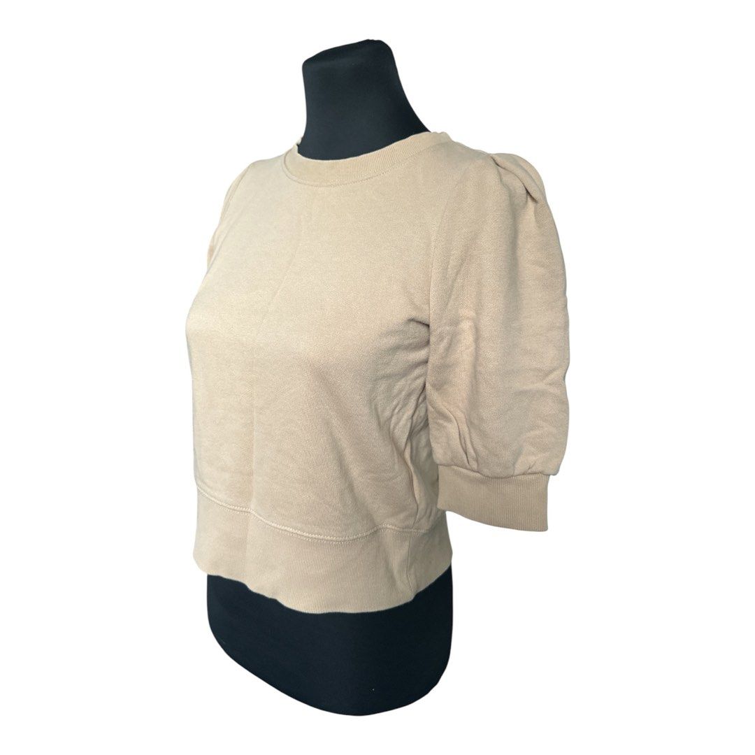Bundle Sale: H&M 100% Cotton Blouses (Category: Blouses) located in Santa Rosa. Submitted by Minerva_Shelter (Listing ID 1443205536, Image 3). Description: Bundle Sale: H&M 100% Cotton Blouses Measurements: manually measured when laid flat Shoulder Width: 12 inches Chest: 18 inches (pit to pit) Sleeve Width (shoulder to armpit): 9 ½ inches Sleeve Length: 14 inches Length: 19 inches Size: XS, best fit: XS- small Design: - Classy and comfy - Puff s