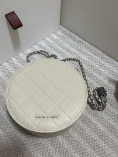 （分類：）位於 。 由 Nattttyy_ 提交（商品編號 1443218731，圖片 1）。簡介： 。
