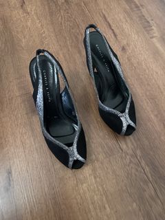 (Category: ) located in . Submitted by alyxapreloved (Listing ID 1443182148, Image 1). Description: .