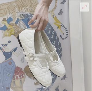 （分類：）位於 。 由 l_x18x 提交（商品編號 1443276788，圖片 1）。簡介： 。