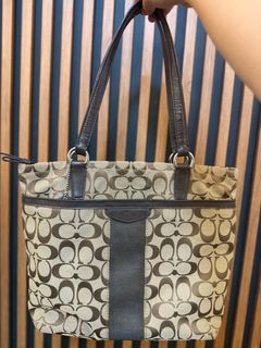 (Category: ) located in . Submitted by nineshop.bcd (Listing ID 1443240288, Image 1). Description: .