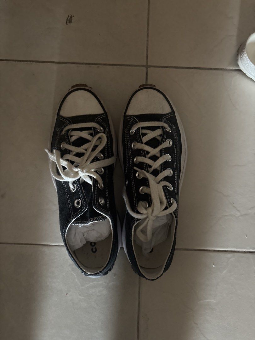 Converse Run Star Hike Black White Platform Sneakers (Category: Sneakers) located in Cavite. Submitted by yminhq (Listing ID 1443202459, Image 1). Description: - Classic black Converse Run Star Hike sneakers - barely used - MENS 7 WOMENS 8.5 - ORIGINAL price negotiable rfs: - extra funds - declutter .
