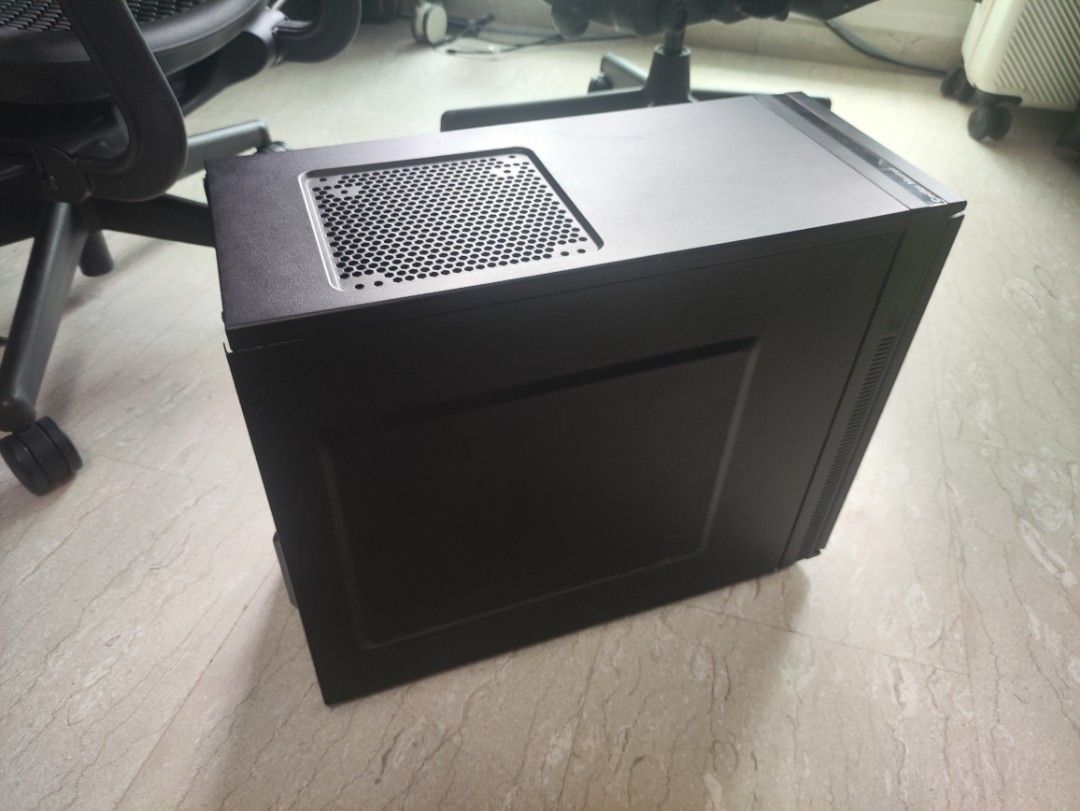 Cooler Master scilcio 352  Black ATX Mid Tower Computer Case479368817369436165