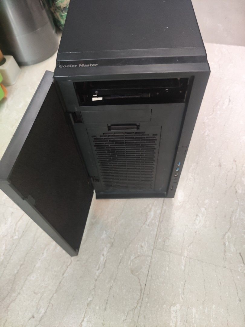 Cooler Master scilcio 352  Black ATX Mid Tower Computer Case479368817369436163