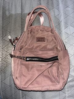lululemon camera bag white opal Lululemon Crossbody Camera Bag 2L - White Opal