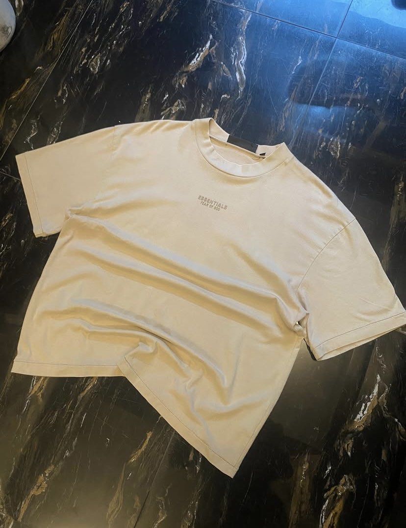 Essential Fear of God Crew Neck Mid Script (Category: Formal Shirts) located in Abucay. Submitted by ukaystream (Listing ID 1443210483, Image 1). Description: NEGOTIABLE Size: S - M Width: 23.5 Length: 26 Issue (s): None Condition: 10/10 Complete Tags .
