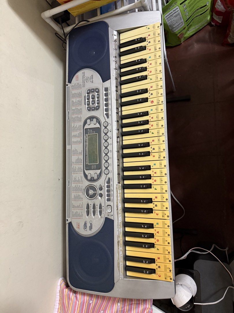 Global Keyboard with Stand and Learning Stickers (Category: Computer Keyboard) located in Quezon City. Submitted by junieveeee (Listing ID 1443317350, Image 3). Description: - 🎹 Keyboard with Built-in Speakers – ₱600 Only! 🎹 Perfect for beginners and anyone looking for an affordable keyboard! ✅ Global keyboard with built-in speakers ✅ Global keyboard stand included ✅ Learning stickers on the keys for easier learning ✅ Tested and working well ✅ 