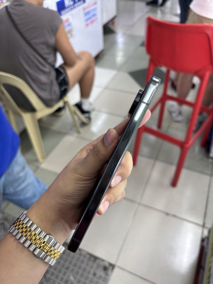 Google Pixel 9 Pro XL 256GB Factory Unlock No Issue Secondhand (Category: Google Pixel) located in Pasig City. Submitted by FarAndRayShop (Listing ID 1443211285, Image 3). Description: OPEN FOR SWAP/SELLING/BUYING (RFS: Buy and Sell) Price: 37,499 Google Pixel 9 Pro XL 256GB •FACTORY UNLOCK •NO HIDDEN ISSUES •TEST TO SAWA •Authentic Phone Physical store in Greenhills Shopping Center XD-07 Stall Number Look For Rayray Or Anika NO CASH INSTALLMENT 